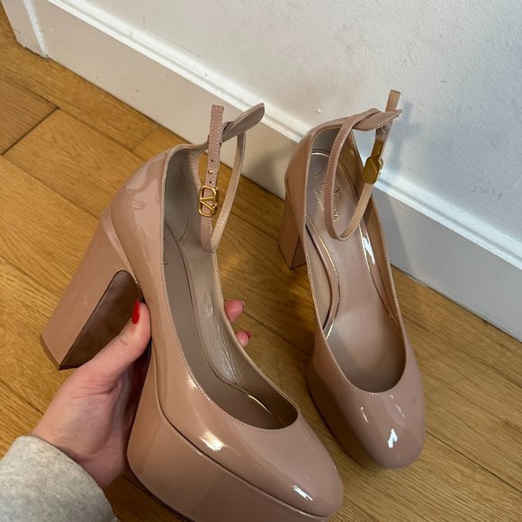 Valentino Garavani Tan-Go Platform Pumps Ankle Strap Block Heels Patent Leather - Picture 6 of 12